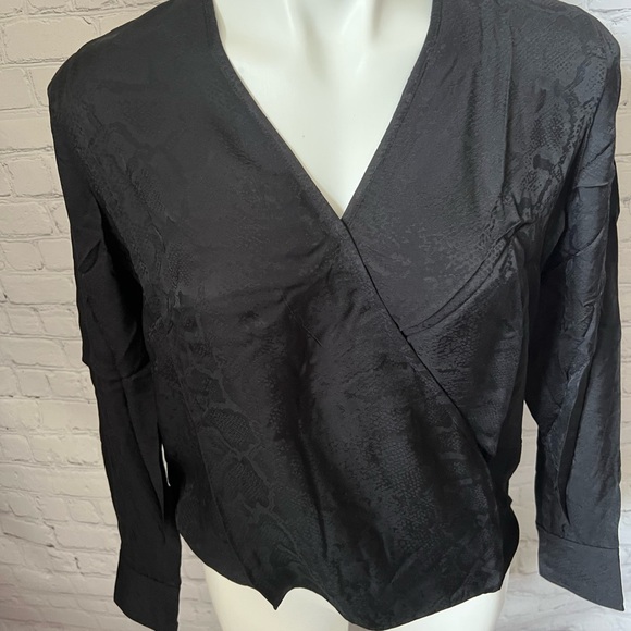 Rails Tops - Rails Hillary Snake Jacquard Wrap Front Long Sleeve Blouse